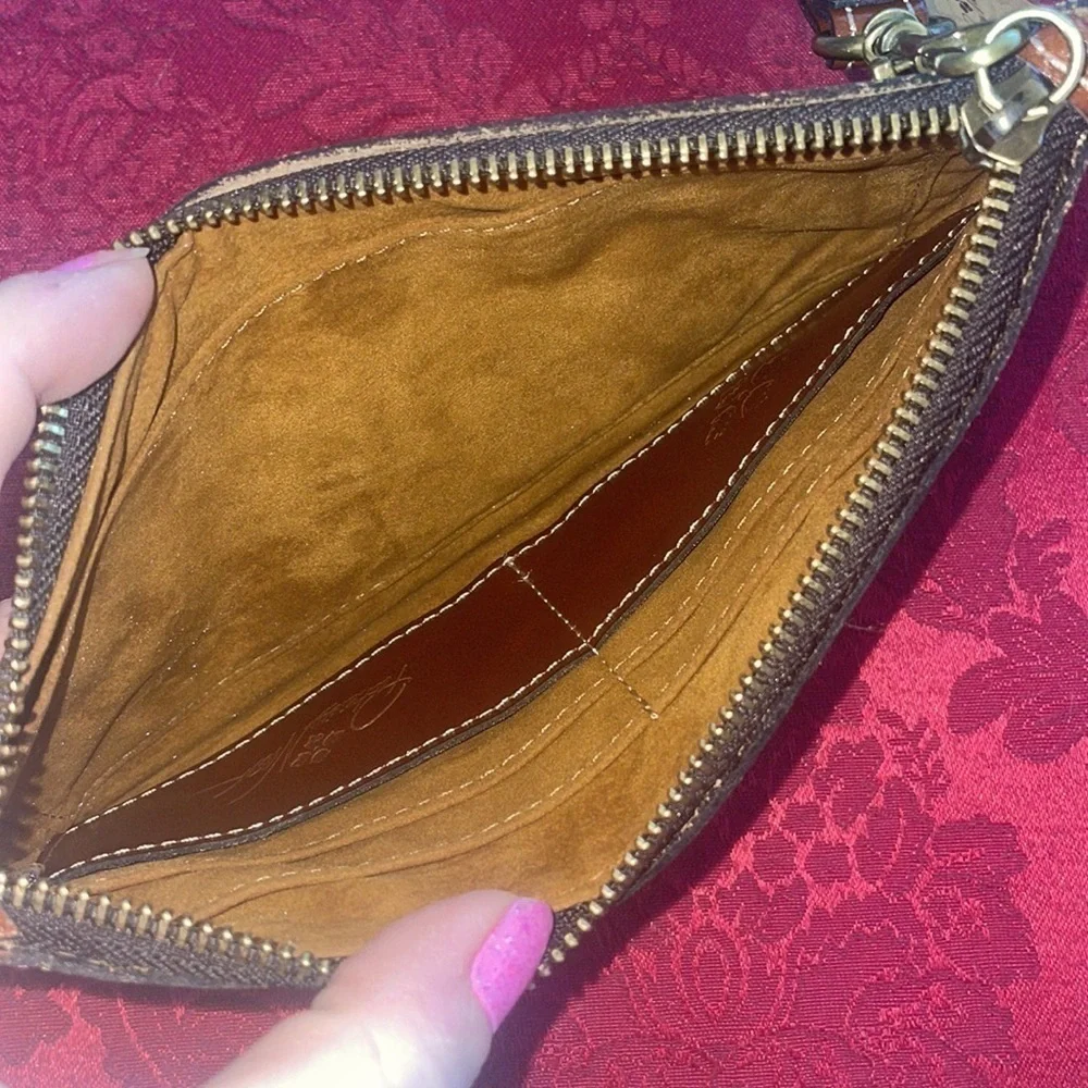 Brand New Patricia Nash Genuine Tooled Leather St. Croce Zippered Wristlet